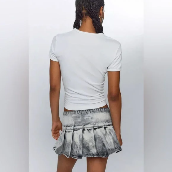 NWT Diesel T-Unctie-Long-N19 Graphic Baby Tee - Picture 3 of 4